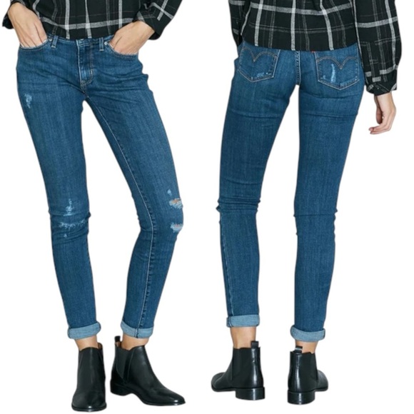 Levi’s 711 Skinny Jeans Sz 28 Distressed with Holes at Knees Classic Blue Wash - Picture 1 of 15